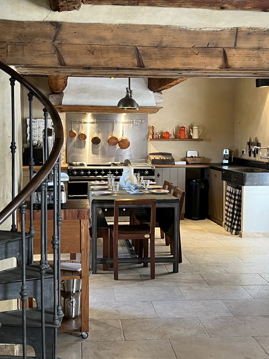 Chez Vous en Provence intérieur cuisine intérieure mas chez vous en provence